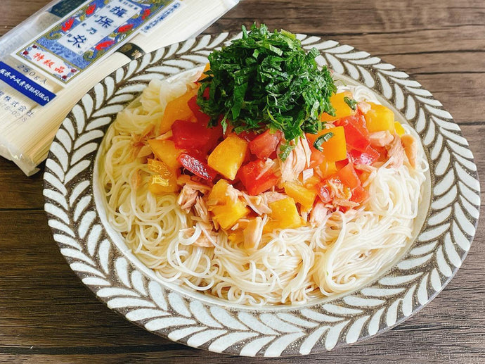 青じそ×黒酢のトマツナぶっかけ素麺